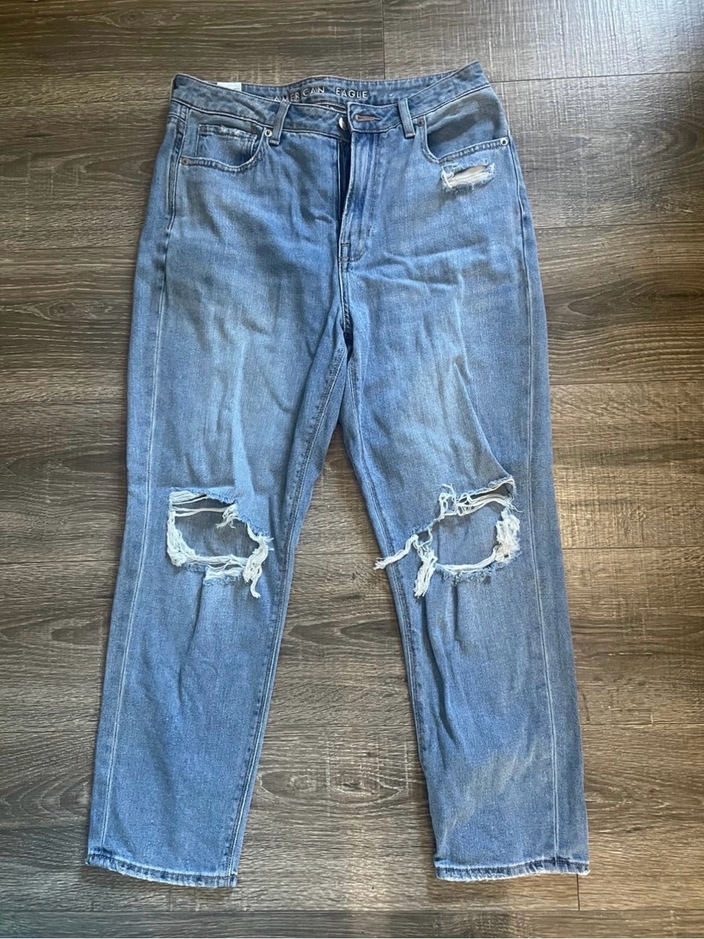 AE mom jeans